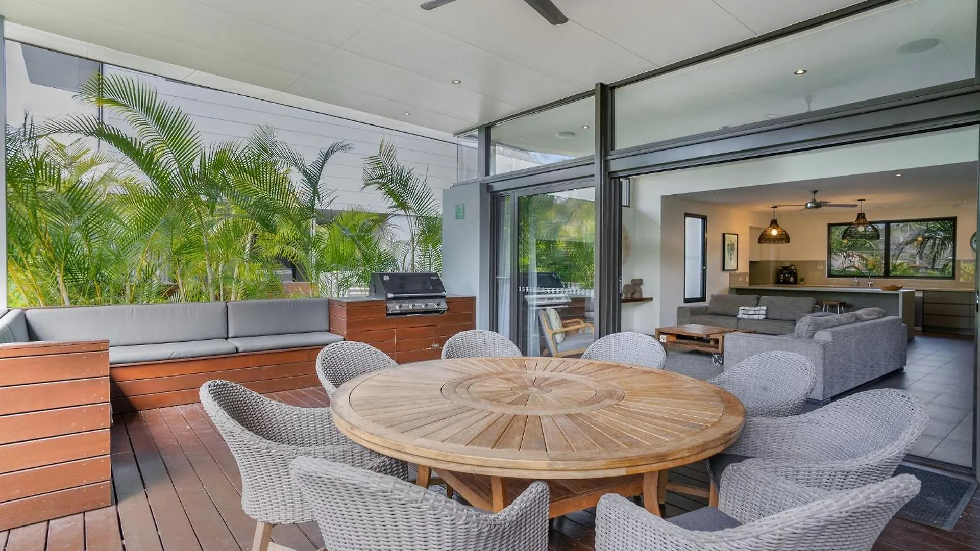 Villa Byron Lux Beach Houses Byron Bay